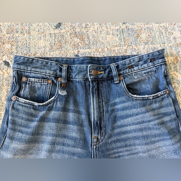 R13 Romeo Jean 29 - Picture 7 of 16